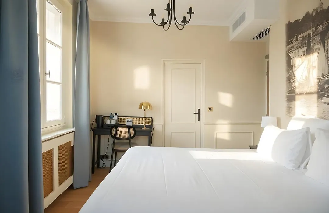 Best Western Le Cheval Blanc -Vue Sur Le Port-Plein Centre Ville-1